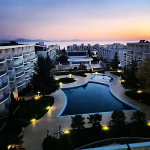 Atlantis Sea View Апарт-отель